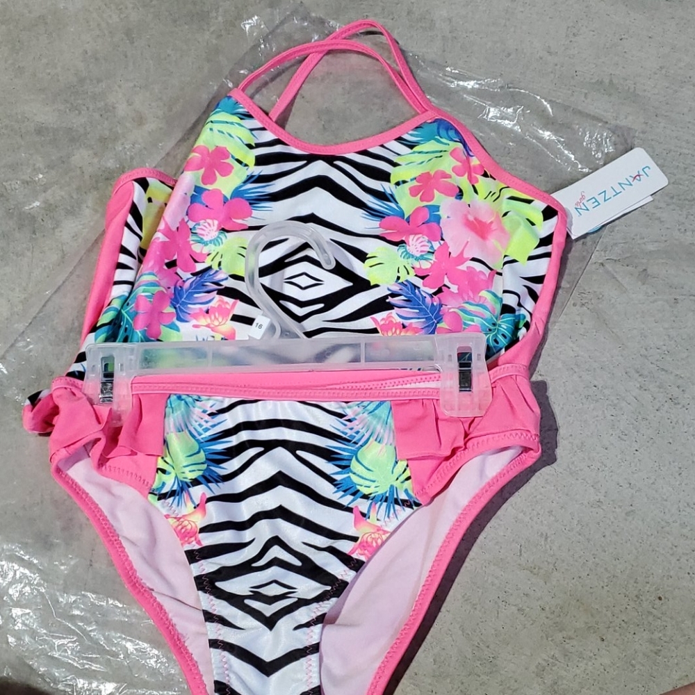 New! Jantzen girls swimming suit